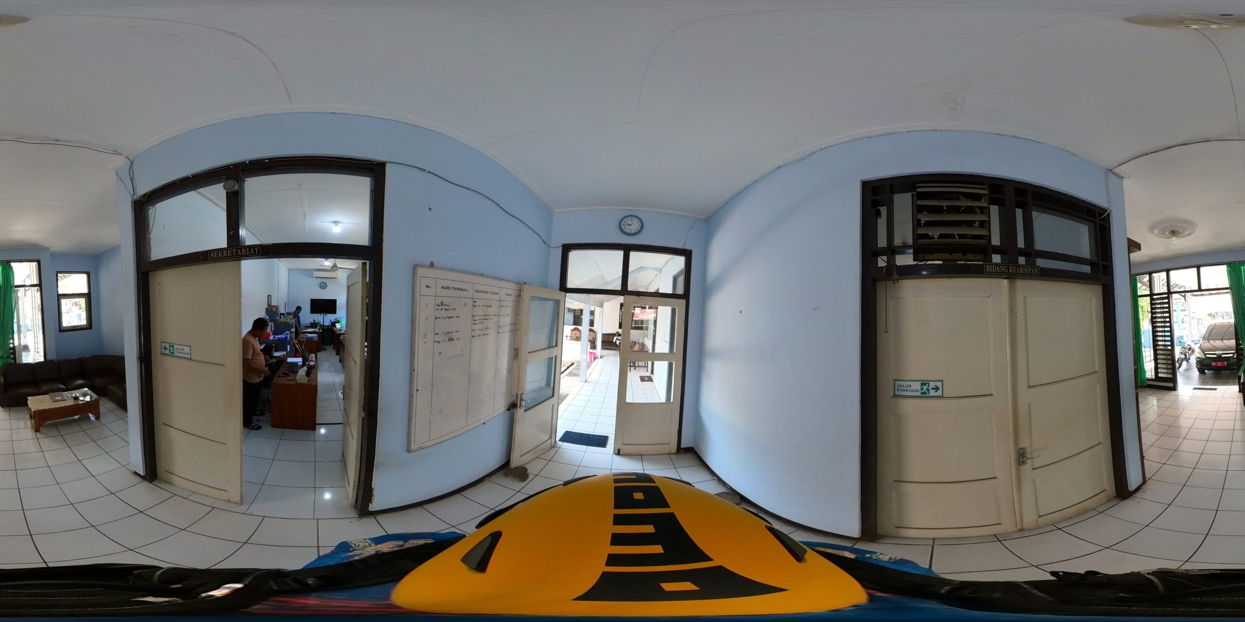 Lorong Depan Sekretariat